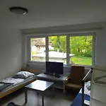 Lake House Hostel